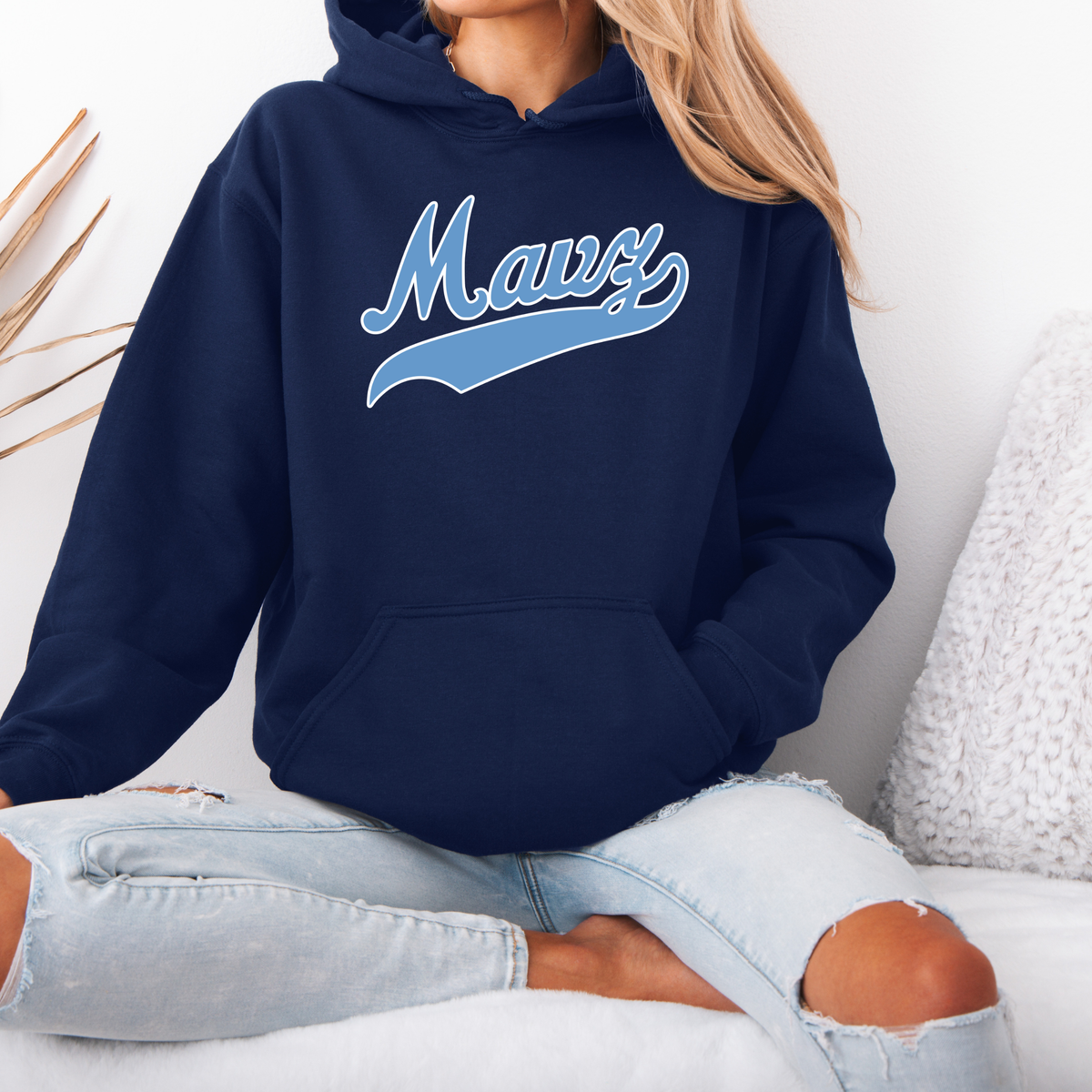 Mavz Script Sweatshirt (Multiple Styles)